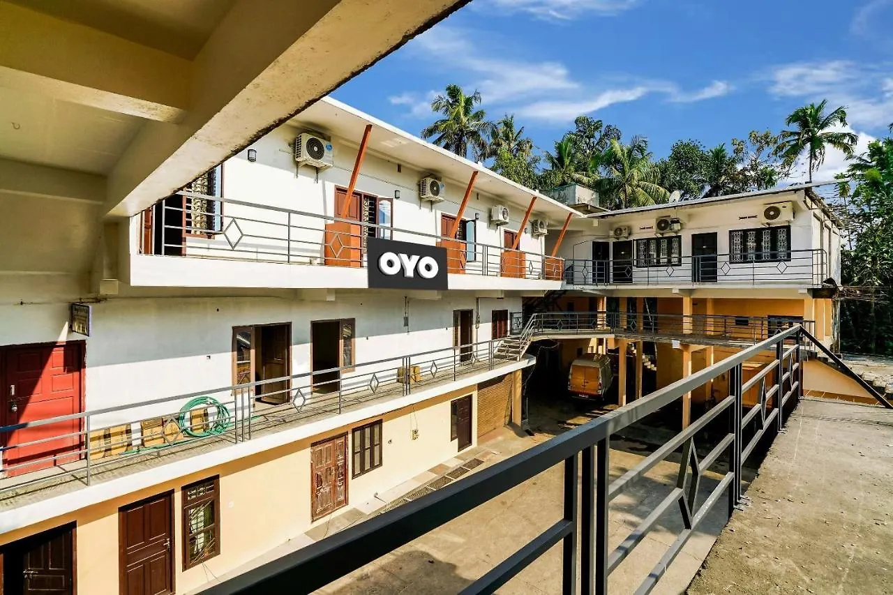 Collection O Royal Tourist Home Kizhake Chalakudi