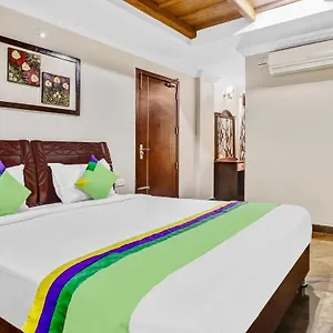 Treebo Symphony And Angamally Hotel