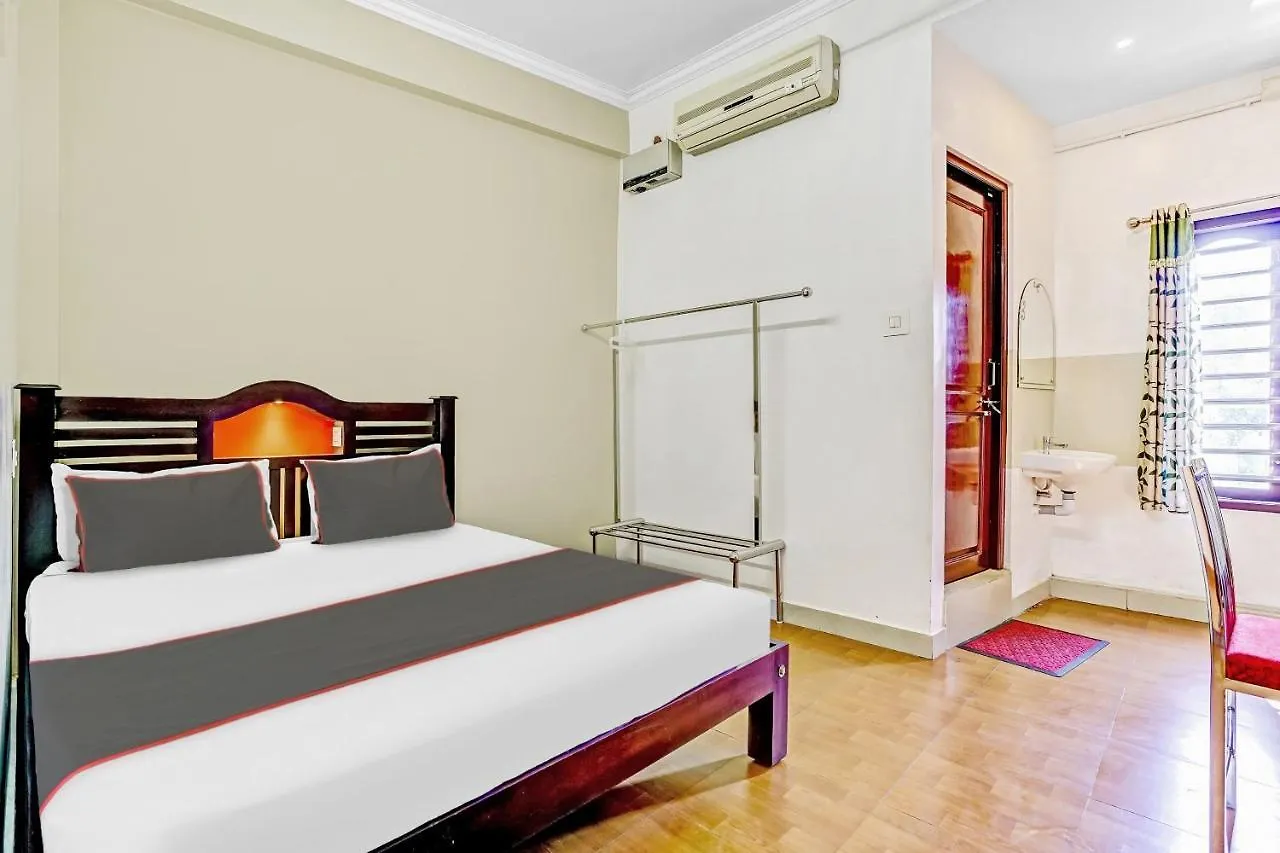 Collection O Royal Tourist Home Kizhake Chalakudi Hotel