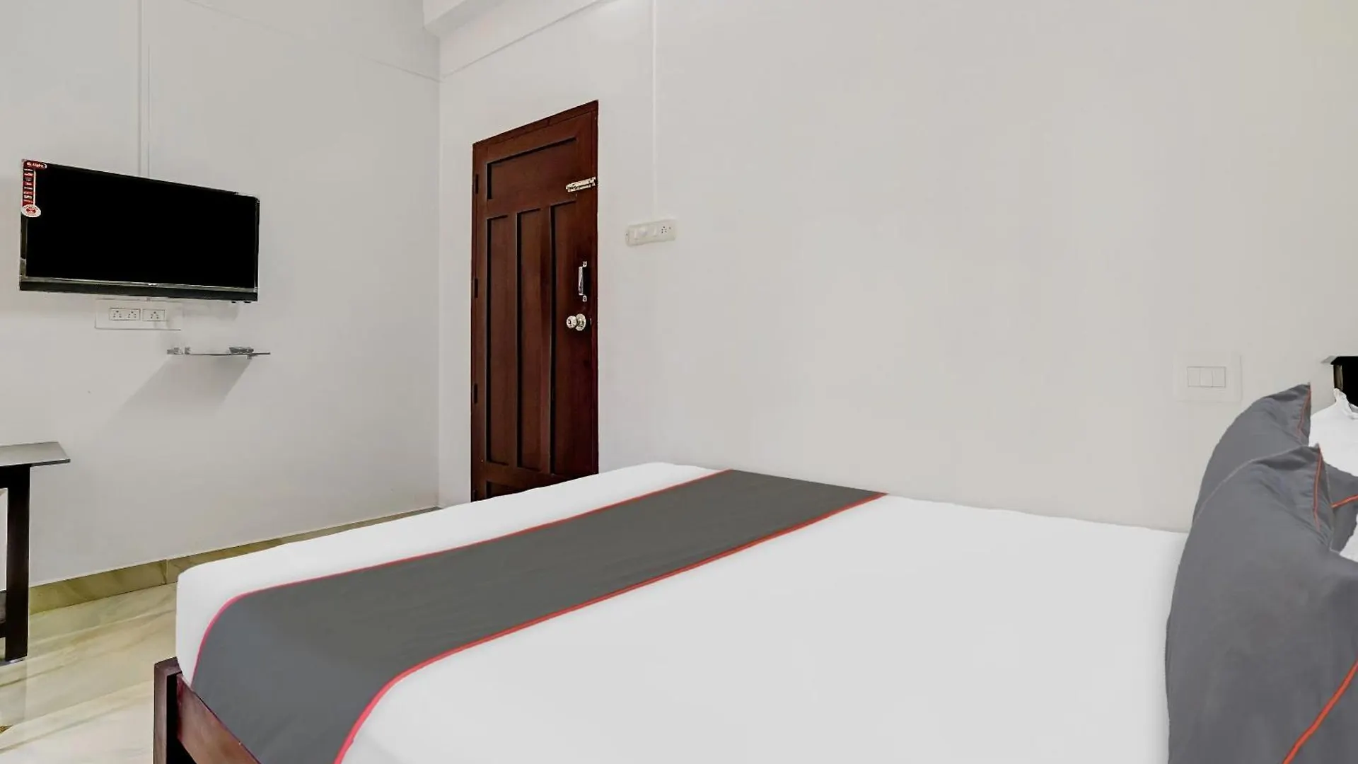 Hotel Collection O Royal Tourist Home Kizhake Chalakudi